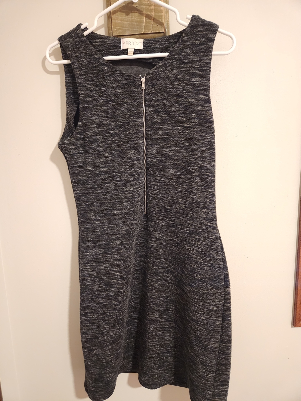 APRICOT Black Heathered Sleeveless Zip-Front Dress